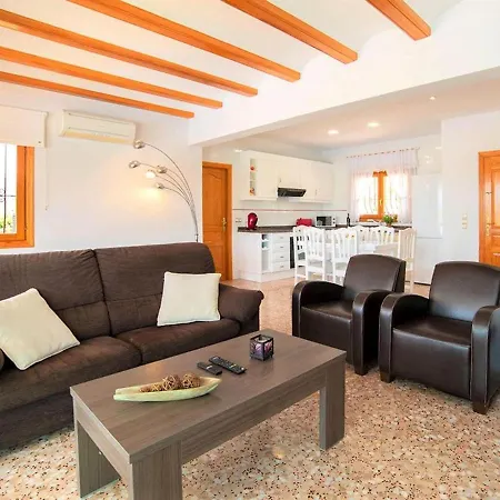 Spacious In Σπίτι διακοπών *